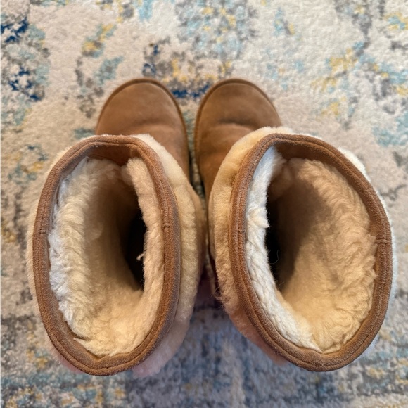 UGG Tan and Cream Shearling Boots - Picture 7 of 8